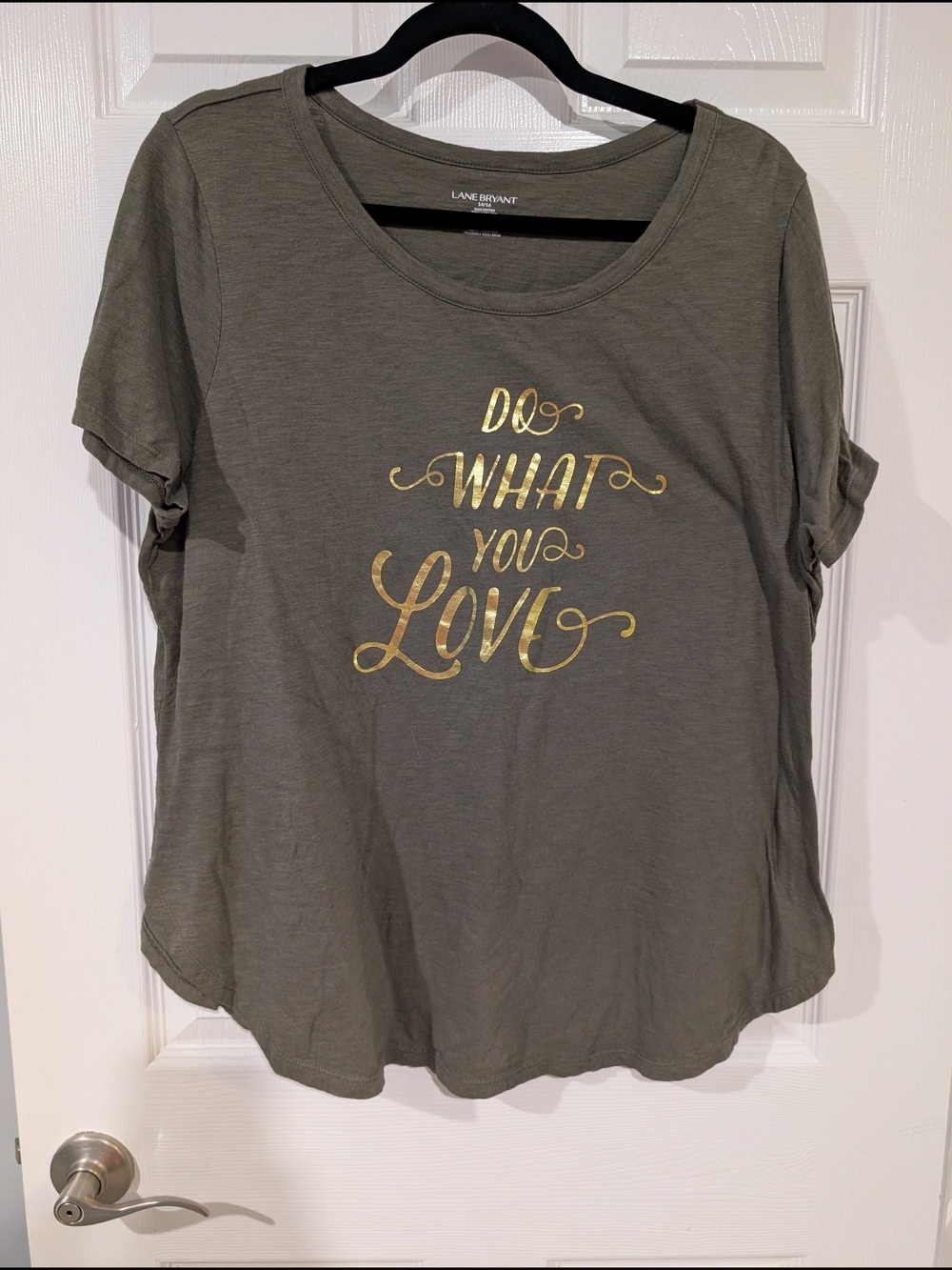 Lane Bryant Olive Green Graphic Tee with Gold Foil in Size 14/16